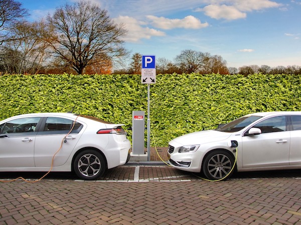 電気自動車の電気代は ガソリン代よりも安くなる エネルギープレス